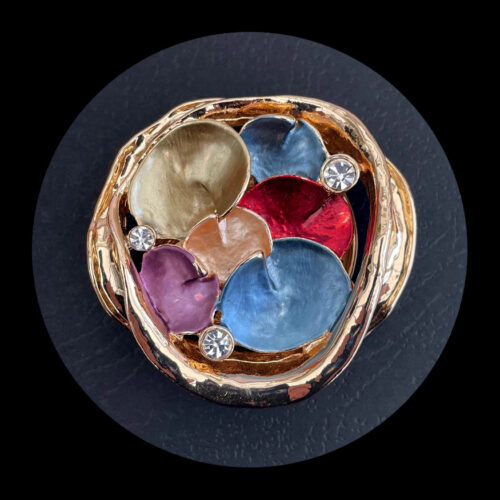 Lily Magnetic Brooch MB2