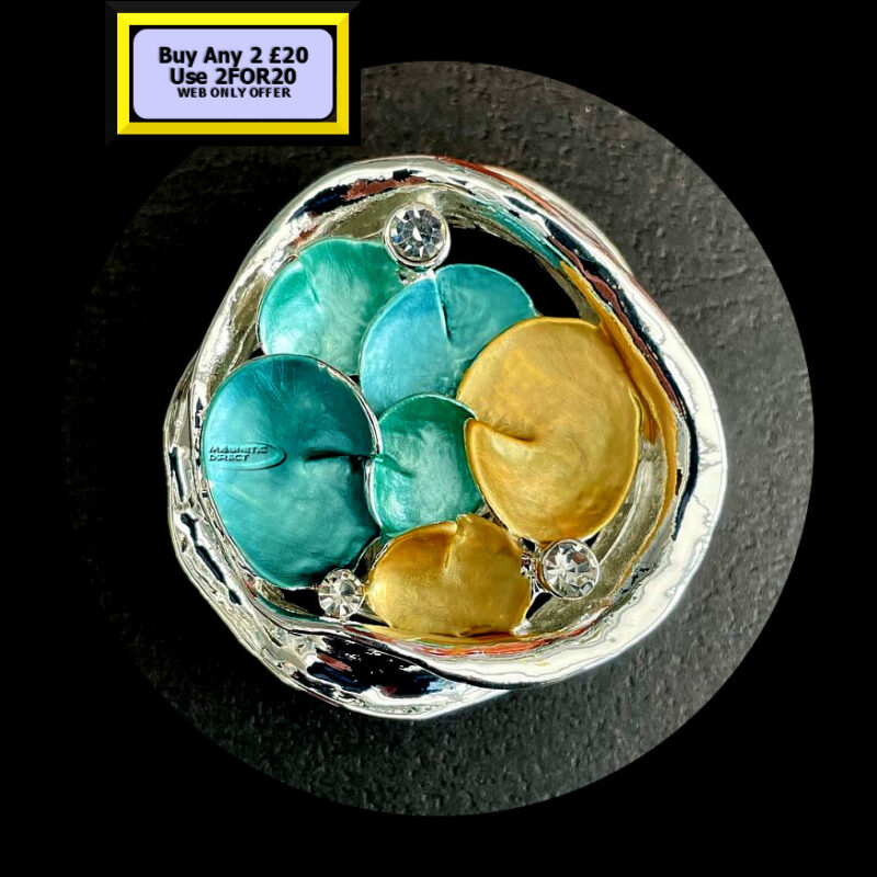 Lily Magnetic Brooch MB15