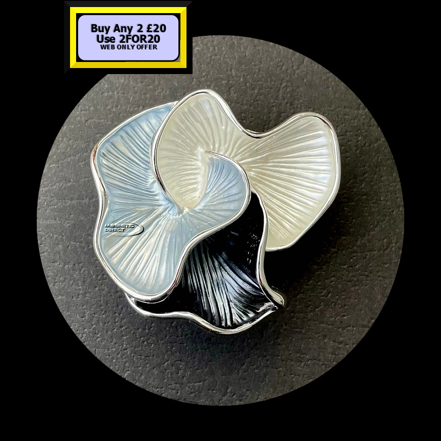 Abstract Magnetic Brooch MB21