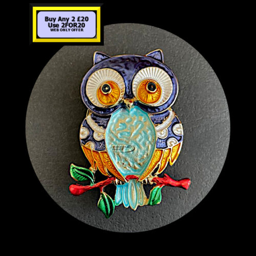 Owl Magnetic Brooch Purple MB22 Owl Magnetic Brooch Purple MB22